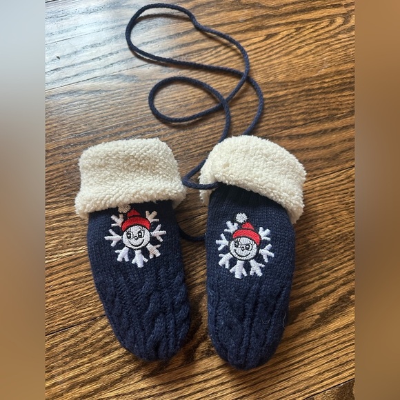 Toddler Navy Knit Sherpa Lined Winter Mittens with Snowman Snowflake Embroidery - Picture 1 of 4